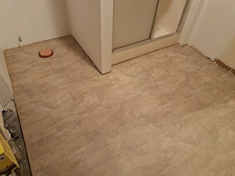 Bathroom Restoration B image